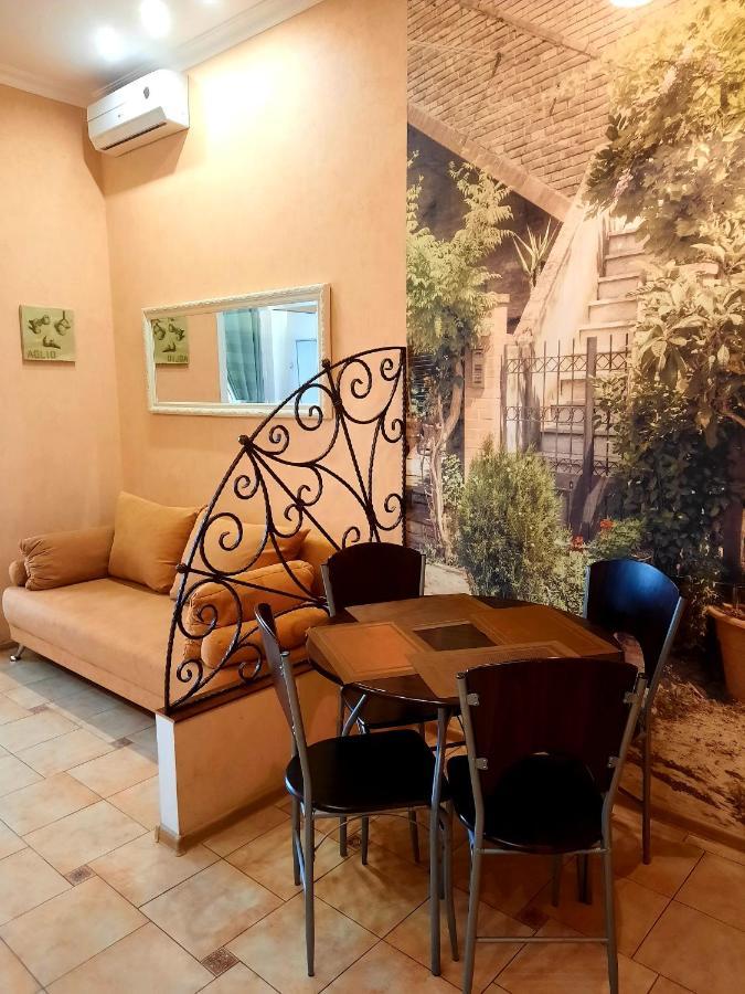 Arcadia Apartments Odessa Ngoại thất bức ảnh