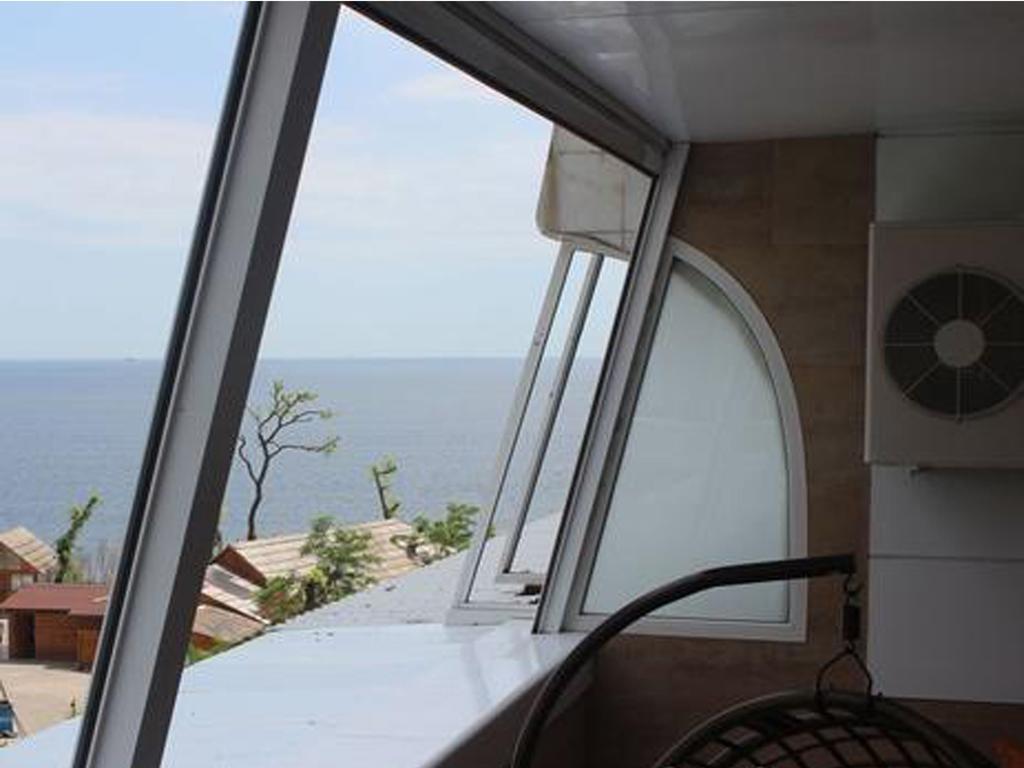 Arcadia Apartments Odessa Ngoại thất bức ảnh